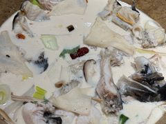 -滇香肴·云南菜蒸汽石锅鱼(云南北路店)