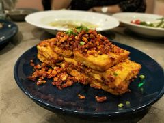 石屏豆腐-半山腰·云南菜(侨福芳草地店)