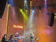 -TZ House音乐现场(来福士中心店)