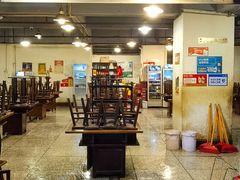 门面-邓莽子老火锅(中兴路总店)