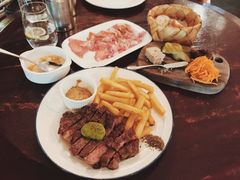 -羽深肉铺 Steak & Wine