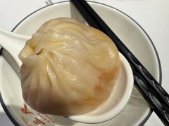 -馋三尺蟹粉小笼(人民广场店)