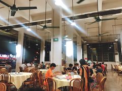 大堂-标记美食新鲜猪杂(兴南大道店)