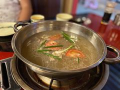 -老石黑山羊毛驴肉火锅(金凯广场店)