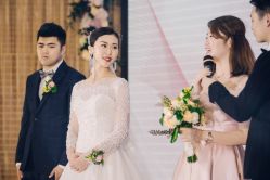 -花轿喜屋婚礼策划