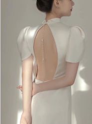 -衣贝姿婚纱礼服馆