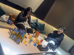 -宝岛甲壳虫KTV(蓝天路店)
