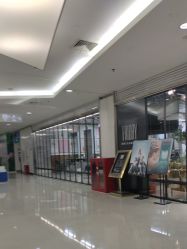 -FRIDAY星期五专业美发沙龙