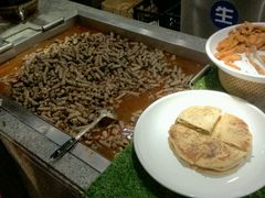 -鲜佰汇海鲜烤肉自助餐厅(银座商城泰安店)
