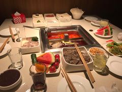 -海底捞火锅鲜切牛肉主题店(长寿路店)