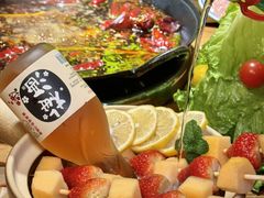 -卤校长重庆火锅(银泰城店)