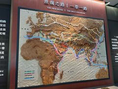 -霍尔果斯国门景区