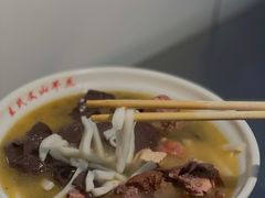 -文山荷鲜居(翠湖店)