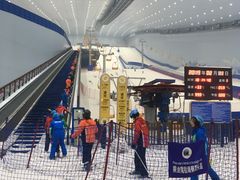 -哈尔滨热雪奇迹