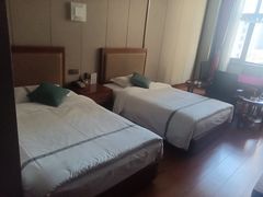 -弘安丽水温泉酒店