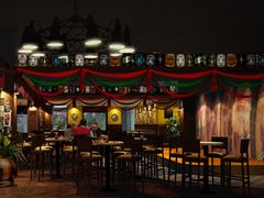 -LENBACH兰巴赫西餐啤酒坊(大连星海广场店)