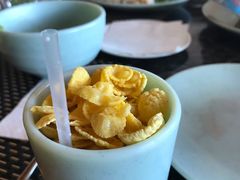 -深圳罗湖东门步行街亚朵X酒店