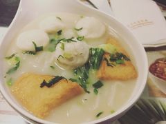 鱼蛋鱼腐河粉-翠华餐厅(湾仔店)