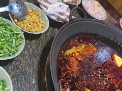 -星鸿社重庆老火锅(燃灯寺分店)
