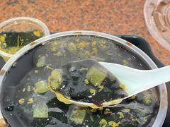 芒果酱龟苓膏-百花传统甜品店(原址店)