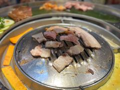 -哈哈碳都·牛肋条无限自助烤肉(台江万达店)