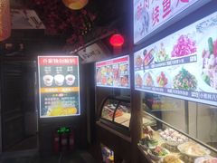 -乔家小院•非遗驴肉•青岛菜(滨河路店)