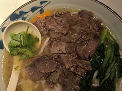 -鑫花溪牛肉米粉(凤凰街创始总店)