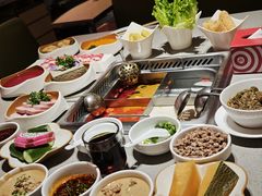 -海底捞火锅(宝龙广场夜宵主题店)