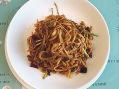 酸萝卜炒粉-南山鲜虾面·活鲜小馆·海味大连菜(南山总店)