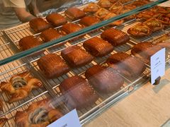 -VERIE BAKEHOUSE