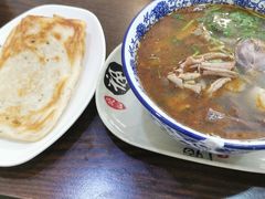 -叶新小吃店(来凤小区总店)