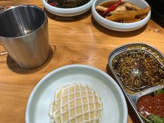 -汉城烤肉·黑金冠(华山路店)