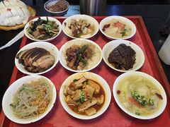 -蓝田九大碗民俗食府(蓝田店)