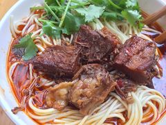 -秦云老太婆摊摊面(蓝光锦绣店)