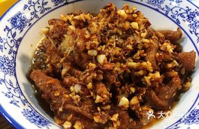 Sauce-Braised Chicken Feet