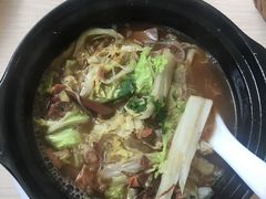 -闫家驴肉老店(华电一校店)