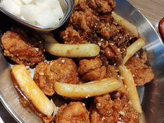 双拼炸鸡-炒码先生·韩餐炸鸡披萨(西塔店)
