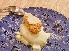 自制蜂巢冰淇淋配牛奶冻-O'eat Blossom&Pelican(深圳首店)
