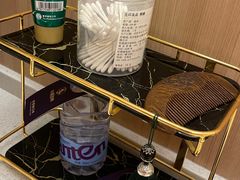 -红鼎豆捞·非遗鲍皇汤火锅(宝丰路店)