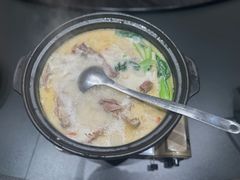 -新天明砂锅鱼头煲