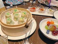 -海派悦庭·海胆烧麦·新融合菜(凯德广场店)