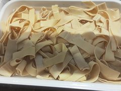 -尚品海鲜肥牛自助火锅(湖明店)