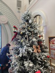 -奈尔宝·儿童乐园·亲子餐厅(华采天地店)