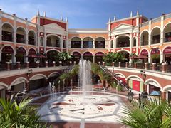 -佛罗伦萨小镇广佛名品奥特莱斯(疏港路店)