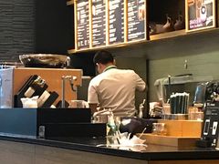 -星巴克(古美路店)