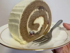 蔓越莓白巧瑞士卷-星巴克(苏州昆山花桥游站店)