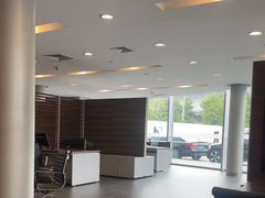 -北京鹏龙大道奔驰4S店(纪家庙店)