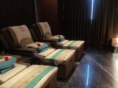 -银泰百货(海宁店)