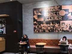 -星巴克臻选(郑州国贸360广场店)