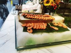 -川骄海鲜自助(王府井奥莱UP TOWN店原世界之花店)